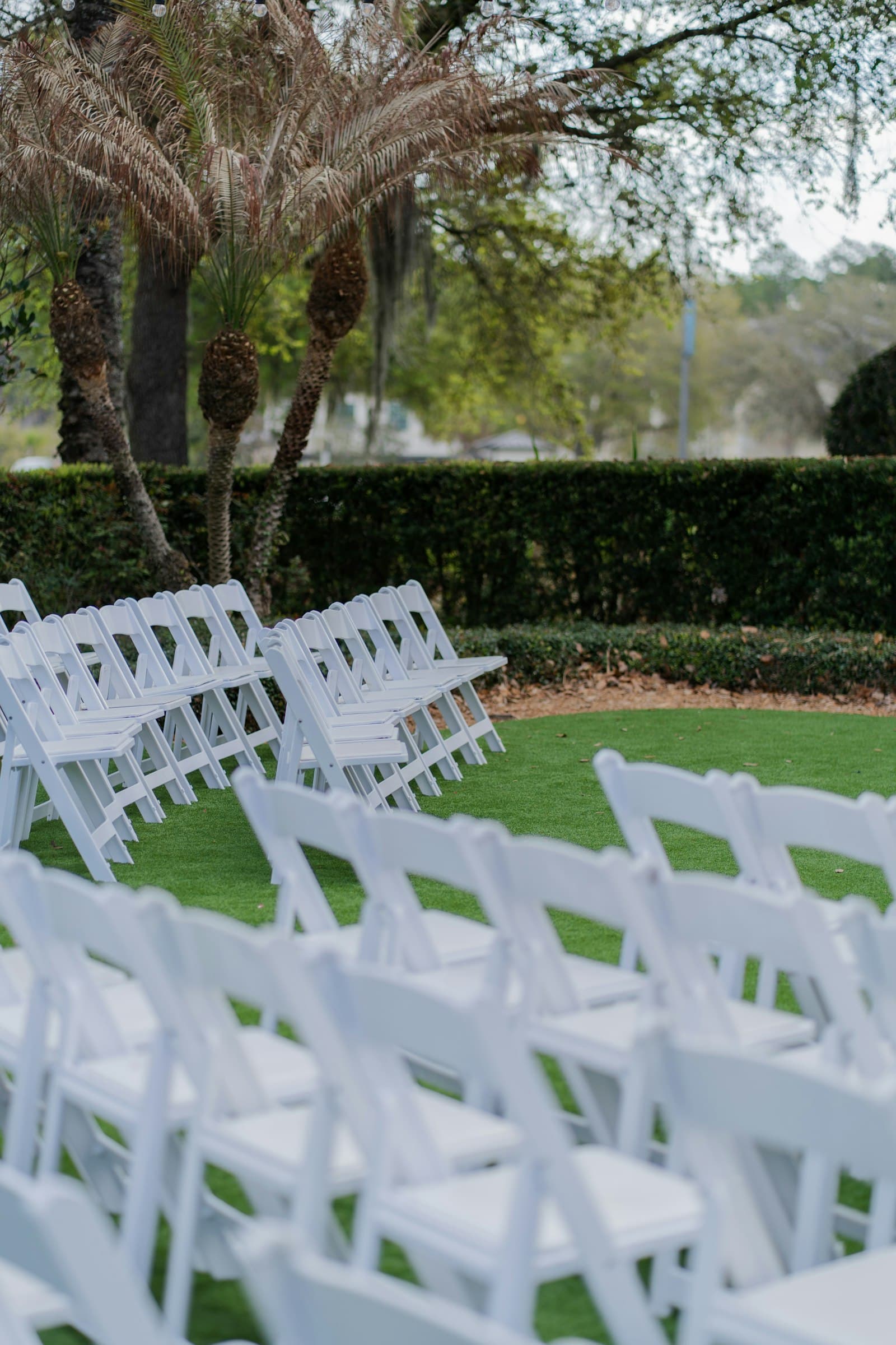 Chaise pliante blanche